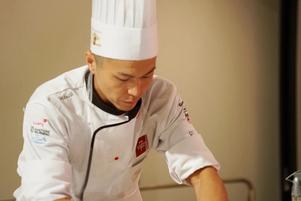 パン屋噺 4 第7回モンディアル・デュ・パン優勝 コム・ン 大澤秀一 飾りパン